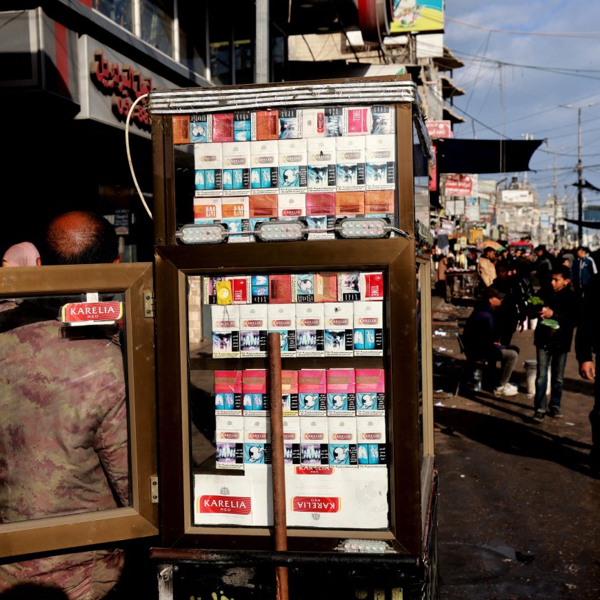 Cigarette Smuggling in Gaza Turns Aid Trucks Into Targets