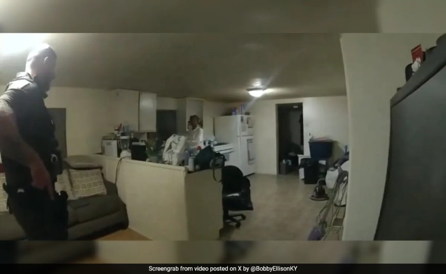 Bodycam Footage Shows US Police Fatally Shooting Woman In Her Home