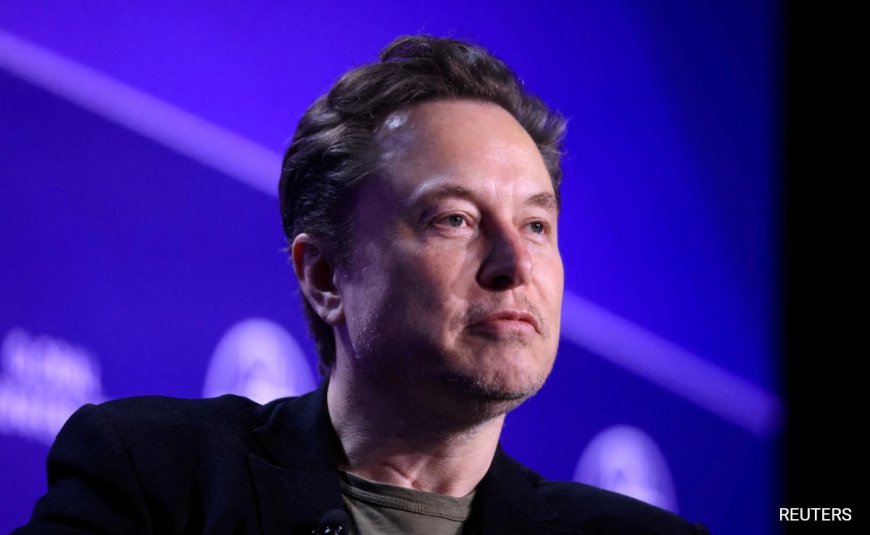 Musk Launches Poll Asking If Tesla Should Invest $5 Billion In His xAI