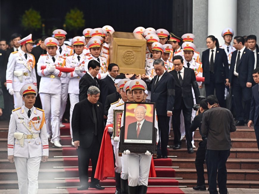 Thousands in Vietnam mourn at funeral of Communist Party chief Trong