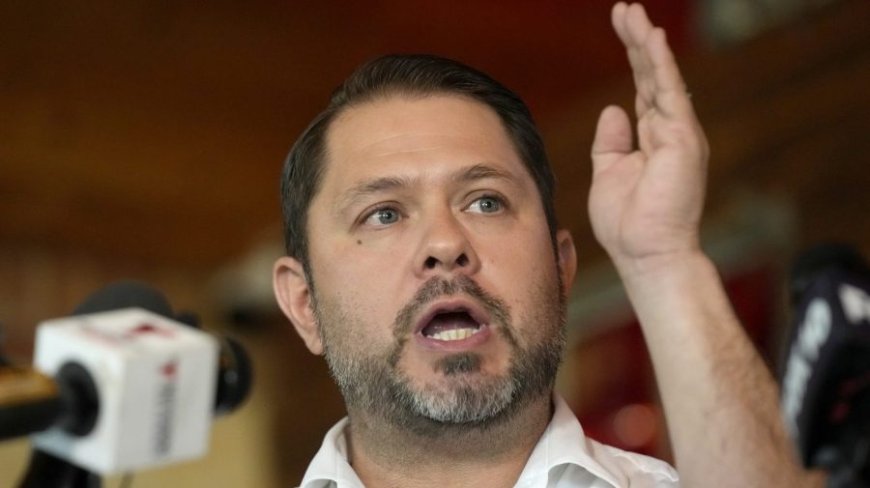 Gallego says Biden should do more for extreme heat