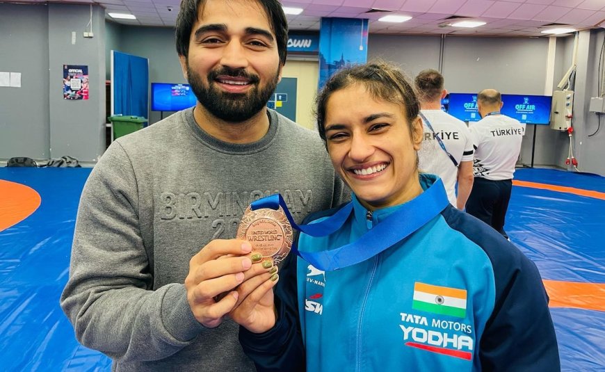 "Gain Cheap Popularity": Vinesh Phogat's Husband Blasts Claims Of Rs 16 Crore-Plus Cash Prize After Olympics 2024