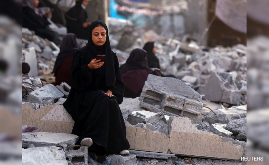 Displaced Gaza Student Tries To Study Despite Destruction Of Universities