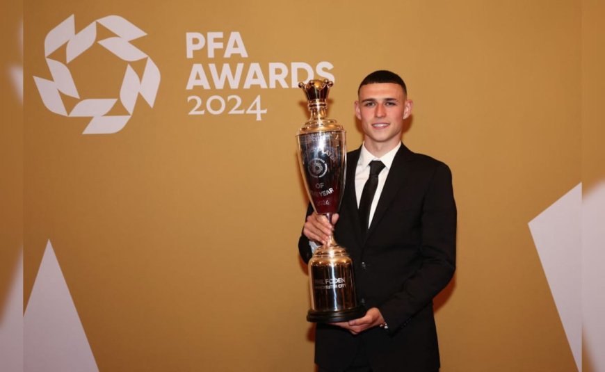 Manchester City's Phil Foden Wins PFA Player Of The Year Award