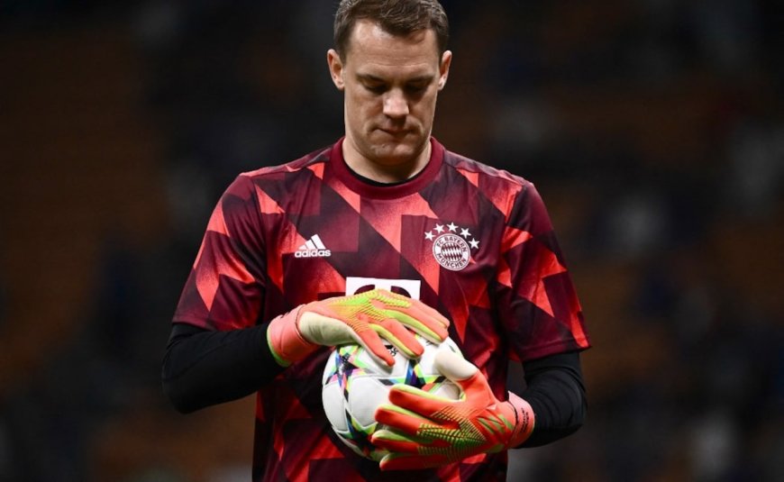 Bayern Munich's Manuel Neuer Vows To Play On Beyond This Season