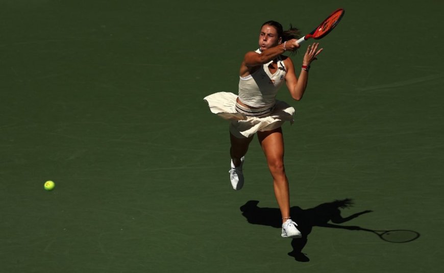 Emma Navarro Into US Open Semi-Final After Paula Badosa Collapse