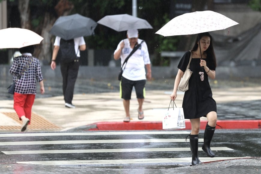 台北大雷雨開轟 粉專指這裡恐是下一個對流引爆點