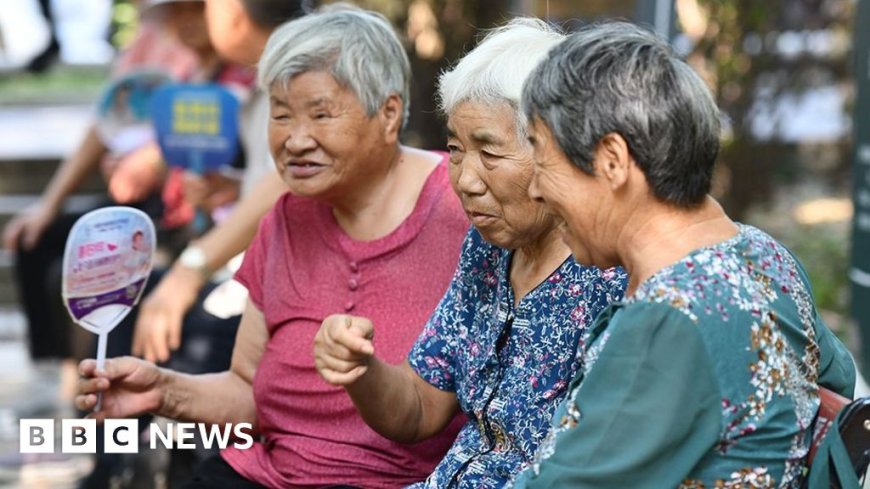 China raises retirement age for first time since 1950s