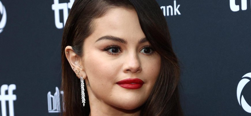 Selena Gomez Sparks Engagement Rumors With Diamond Left-Hand Ring At Emmys