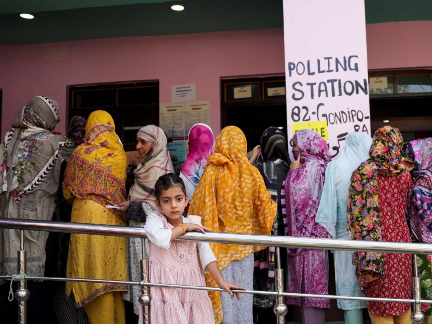 Indian Kashmir votes in regional polls with return of autonomy at forefront